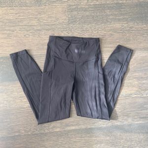 ATHLETA BLACK ULTIMATE STASH POCKET 7/8 TIGTH LEGGINS SIZE XXS